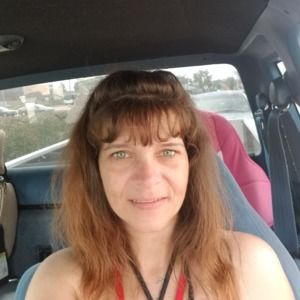 Meet your Posher, Tonya